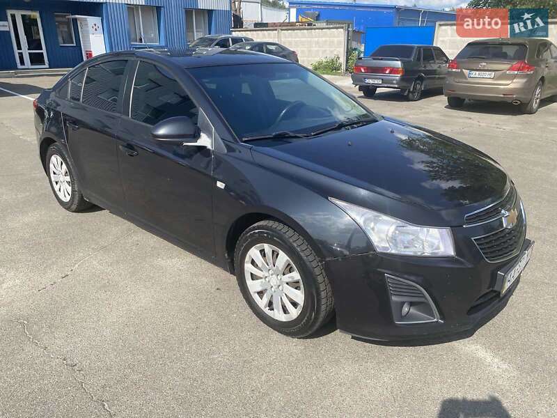 Седан Chevrolet Cruze 2012 в Києві
