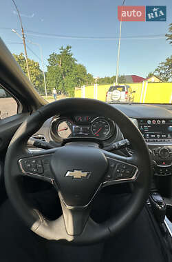 Хэтчбек Chevrolet Cruze 2017 в 