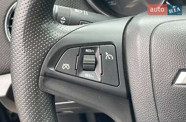 Седан Chevrolet Cruze 2015 в 