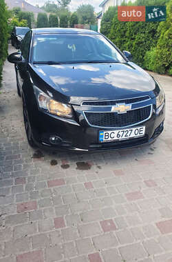 Седан Chevrolet Cruze 2011 в Львове