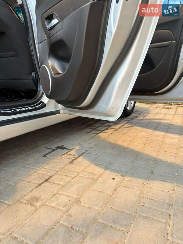 Седан Chevrolet Cruze 2012 в Врадіївці фото 6 Седан Chevrolet Cruze 2012 в Врадіївці