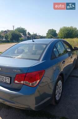 Седан Chevrolet Cruze 2014 в Александровке