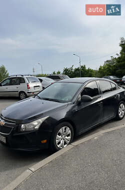 Седан Chevrolet Cruze 2013 в Киеве