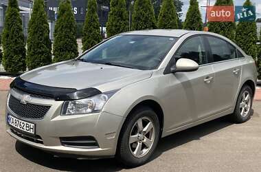 Седан Chevrolet Cruze 2013 в Києві
