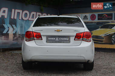 Седан Chevrolet Cruze 2011 в 