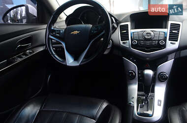 Седан Chevrolet Cruze 2011 в 