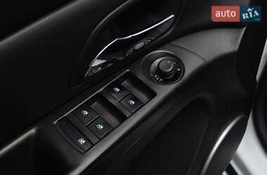 Седан Chevrolet Cruze 2011 в 