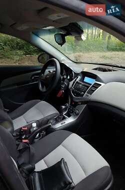 Седан Chevrolet Cruze 2013 в 