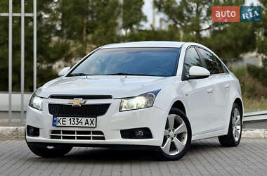 Седан Chevrolet Cruze 2010 в Днепре