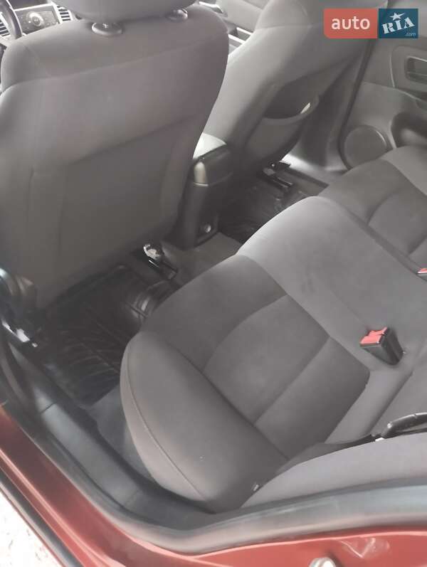 Седан Chevrolet Cruze 2012 в Чернигове