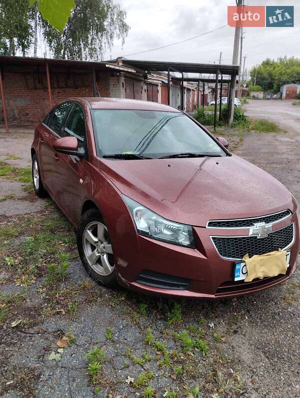 Седан Chevrolet Cruze 2012 в Чернигове