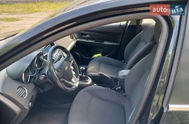 Хэтчбек Chevrolet Cruze 2011 в Вышгороде