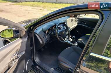 Хэтчбек Chevrolet Cruze 2011 в Вышгороде