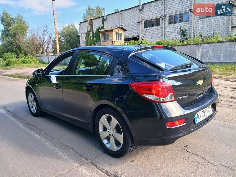 Хетчбек Chevrolet Cruze 2011 в Вишгороді