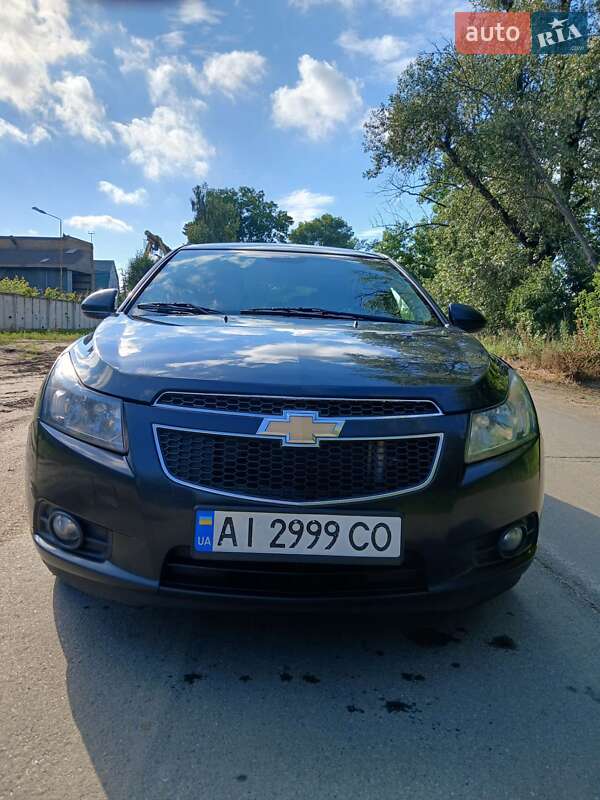 Хетчбек Chevrolet Cruze 2011 в Вишгороді