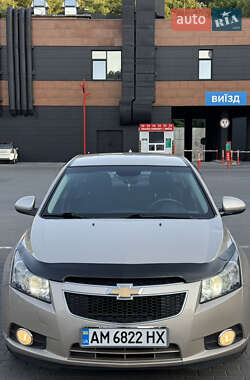 Хэтчбек Chevrolet Cruze 2012 в Киеве