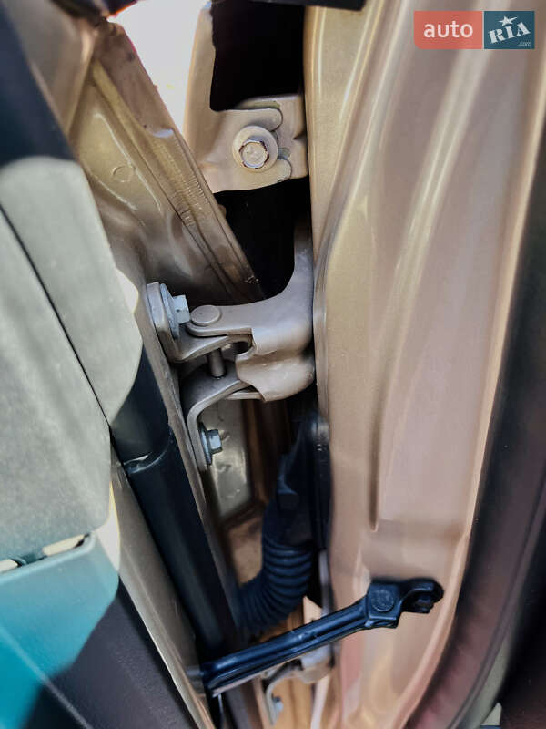 Седан Chevrolet Cruze 2011 в Тернополе