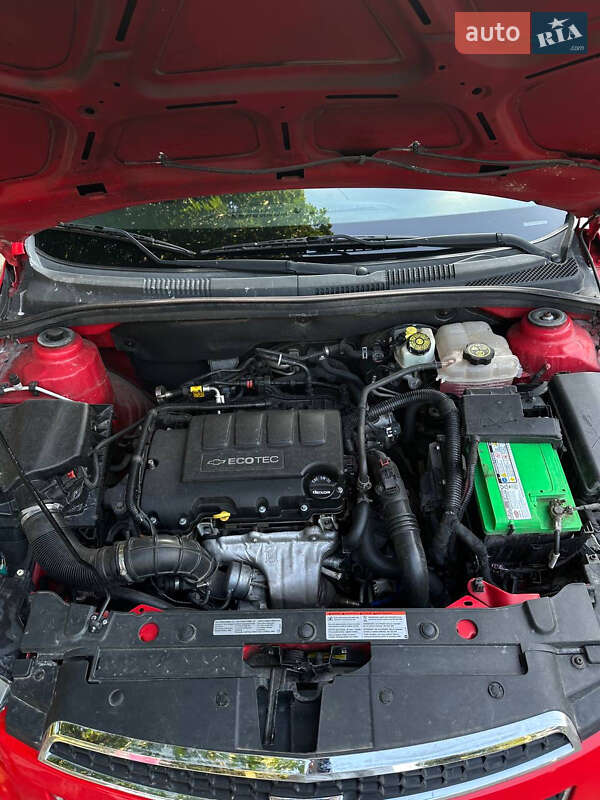 Седан Chevrolet Cruze 2014 в Первомайську