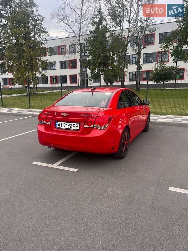 Седан Chevrolet Cruze 2014 в Киеве