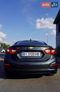 Седан Chevrolet Cruze 2018 в Киеве