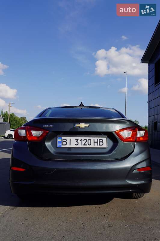 Седан Chevrolet Cruze 2018 в Лохвице