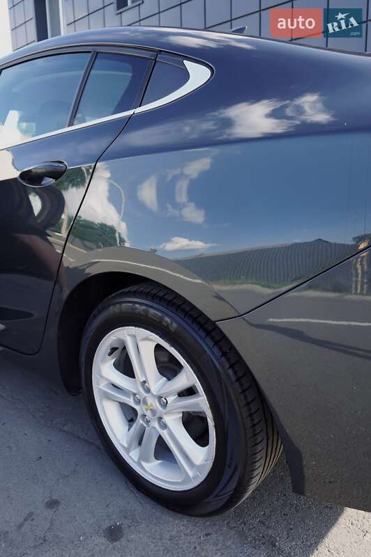 Седан Chevrolet Cruze 2018 в Лохвице