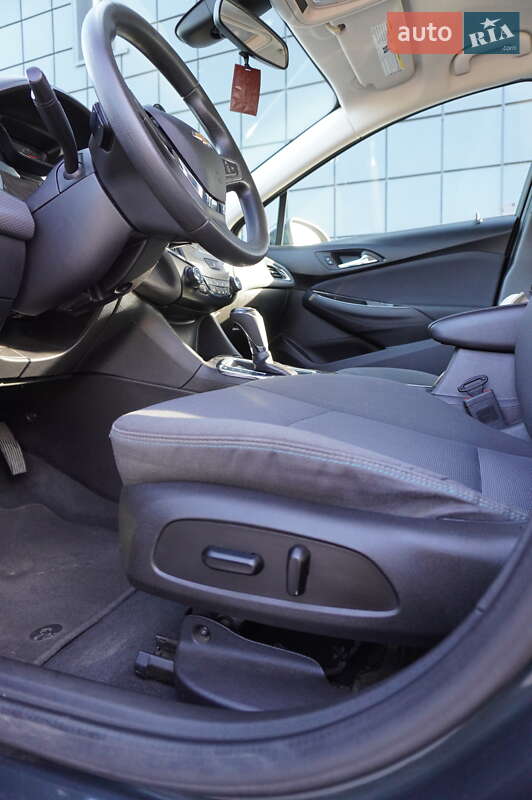 Седан Chevrolet Cruze 2018 в Лохвице