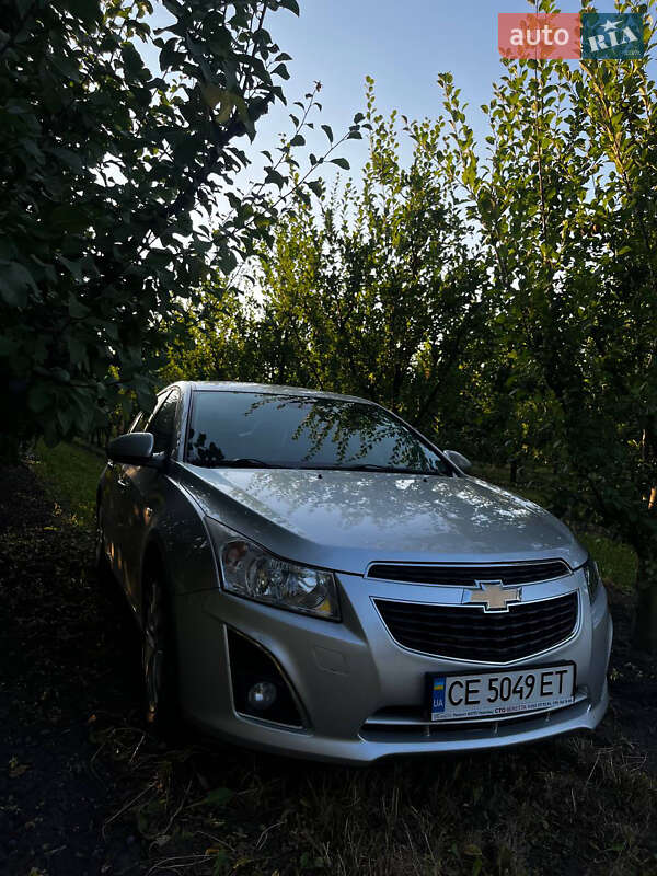 Седан Chevrolet Cruze 2012 в Черновцах