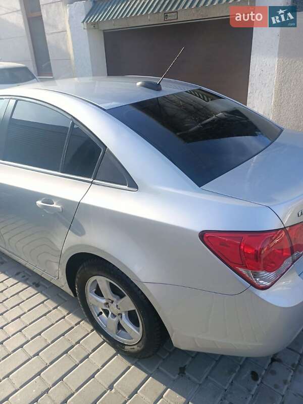 Chevrolet Cruze 2015