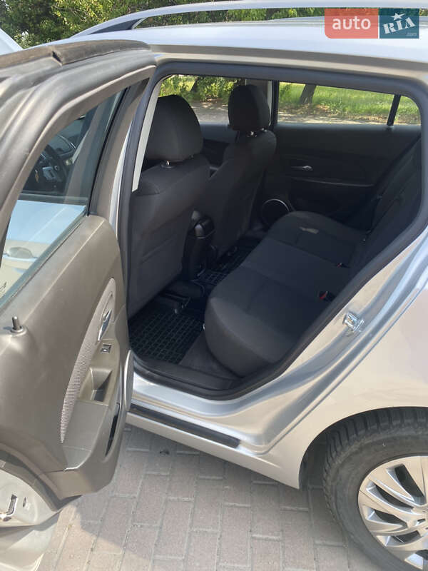 Універсал Chevrolet Cruze 2012 в Каневі