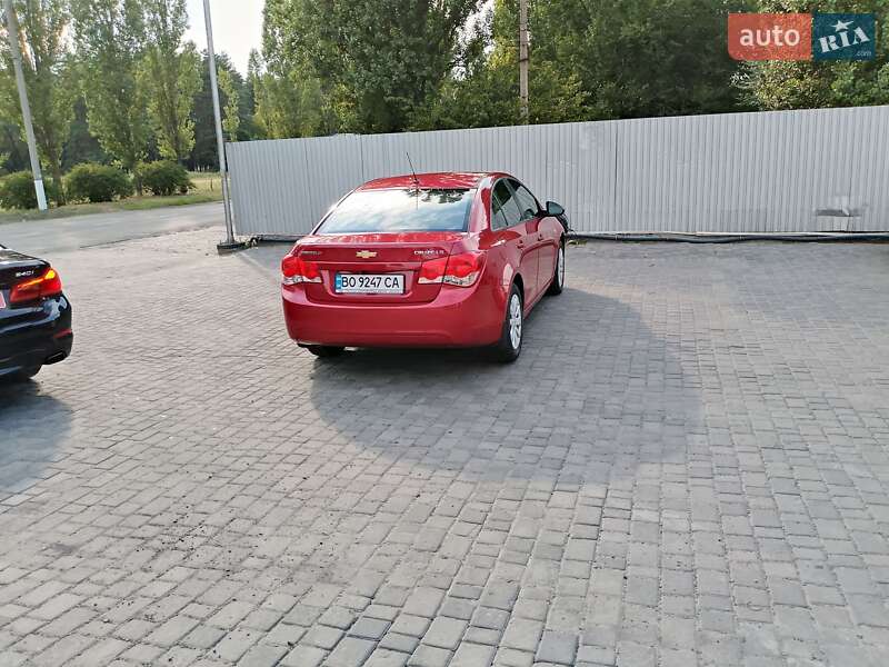 Седан Chevrolet Cruze 2011 в Тернополі