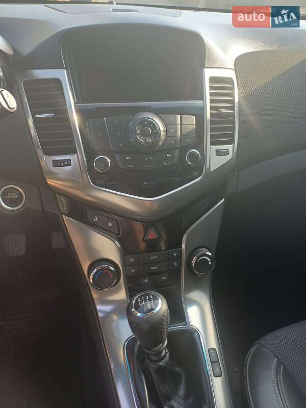 Универсал Chevrolet Cruze 2012 в Николаеве