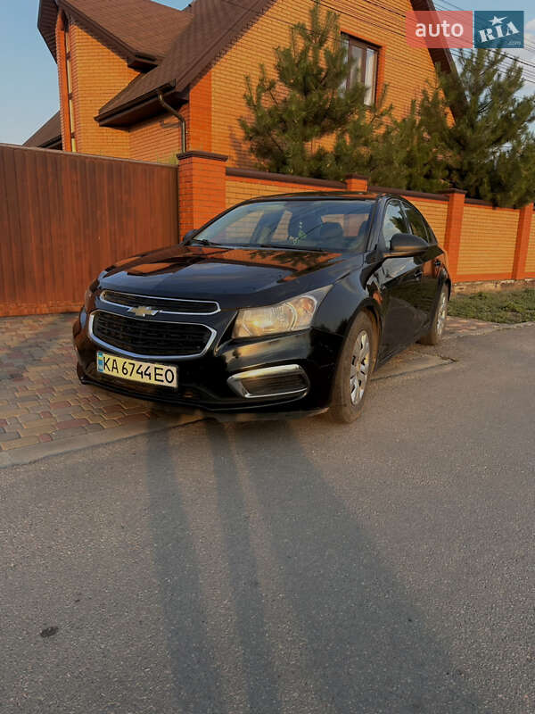 Седан Chevrolet Cruze 2015 в Новомосковске