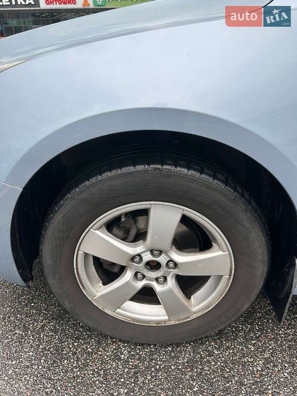Седан Chevrolet Cruze 2010 в Киеве