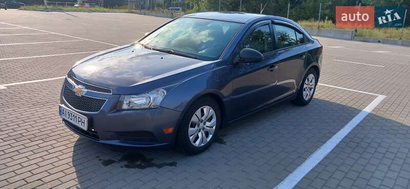 Седан Chevrolet Cruze 2014 в Сумах