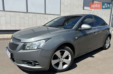Седан Chevrolet Cruze 2011 в Кривом Роге