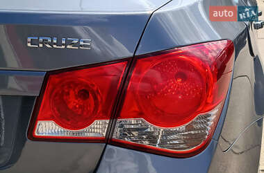 Седан Chevrolet Cruze 2013 в 