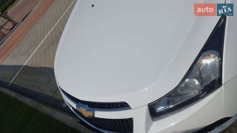 Седан Chevrolet Cruze 2011 в Виннице