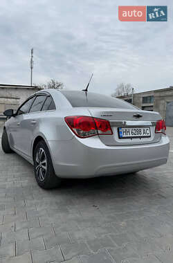 Седан Chevrolet Cruze 2011 в Одесі