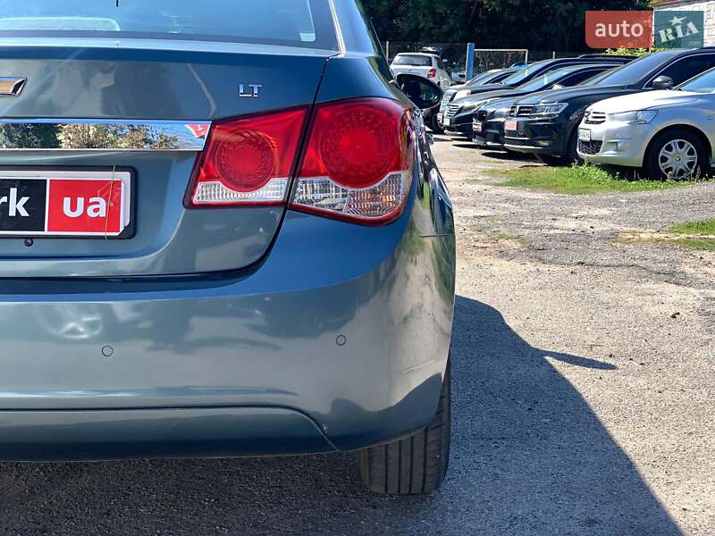 Седан Chevrolet Cruze 2011 в Вінниці