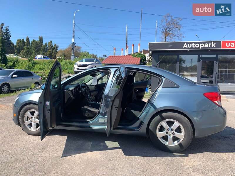 Седан Chevrolet Cruze 2011 в Вінниці