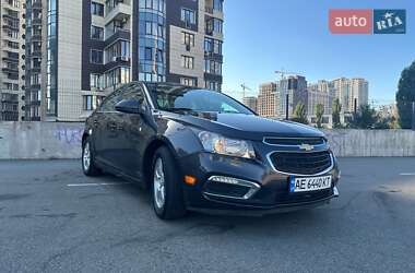Седан Chevrolet Cruze 2015 в Києві
