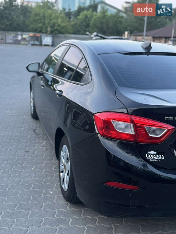Седан Chevrolet Cruze 2017 в Львове фото 5 Седан Chevrolet Cruze 2017 в Львове