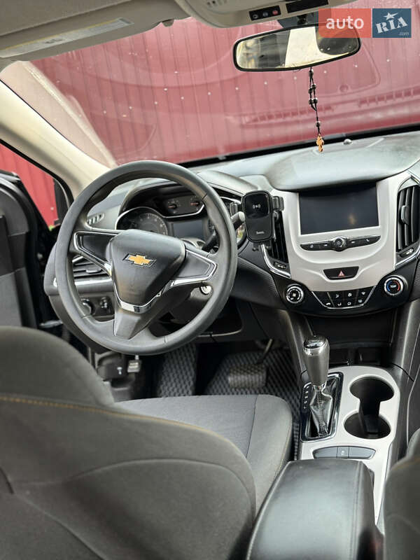 Седан Chevrolet Cruze 2017 в Львове фото 17 Седан Chevrolet Cruze 2017 в Львове