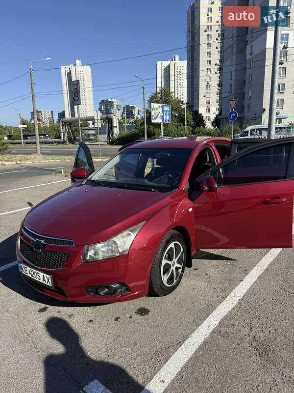 Седан Chevrolet Cruze 2011 в Днепре фото 2 Седан Chevrolet Cruze 2011 в Днепре