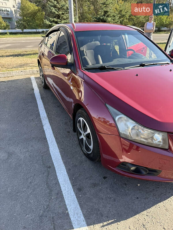 Седан Chevrolet Cruze 2011 в Днепре фото 6 Седан Chevrolet Cruze 2011 в Днепре