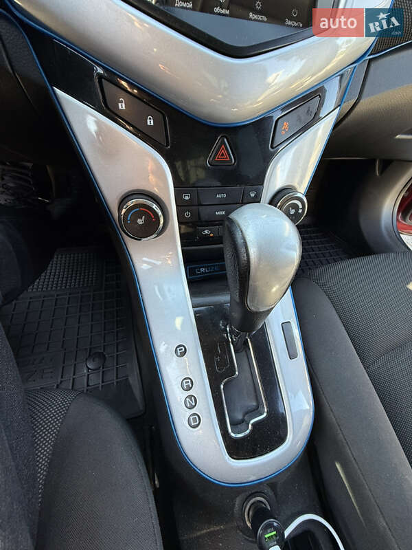 Седан Chevrolet Cruze 2011 в Днепре фото 13 Седан Chevrolet Cruze 2011 в Днепре