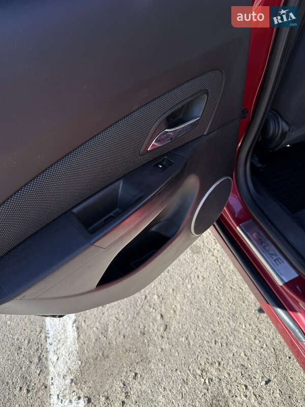 Седан Chevrolet Cruze 2011 в Днепре фото 17 Седан Chevrolet Cruze 2011 в Днепре