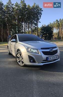 Хэтчбек Chevrolet Cruze 2014 в Киеве