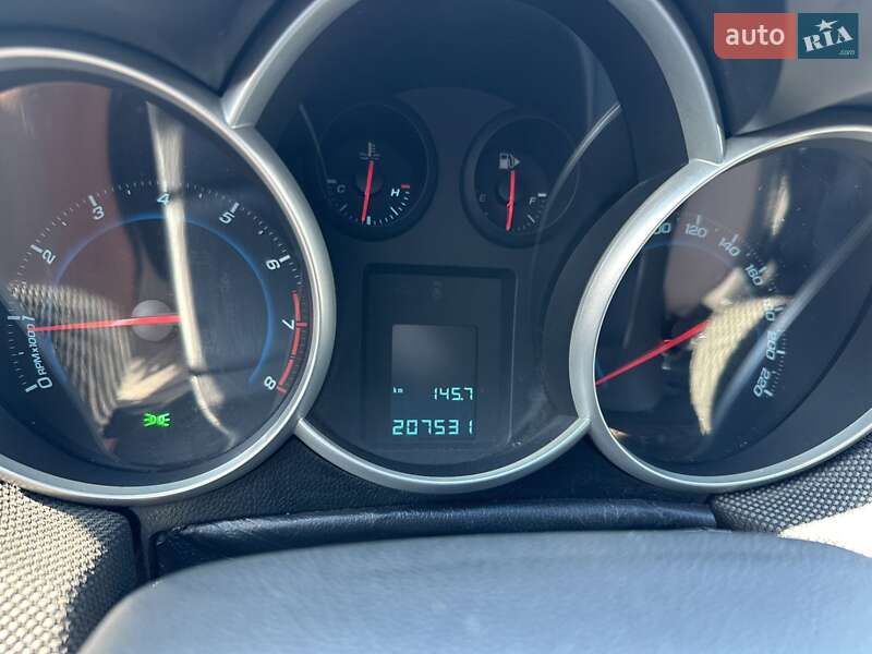 Седан Chevrolet Cruze 2011 в Івано-Франківську фото 2 Седан Chevrolet Cruze 2011 в Івано-Франківську